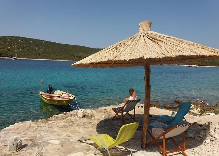 Casa vacanze Secluded Fisherman's Cove Zincena, Pasman - 12982